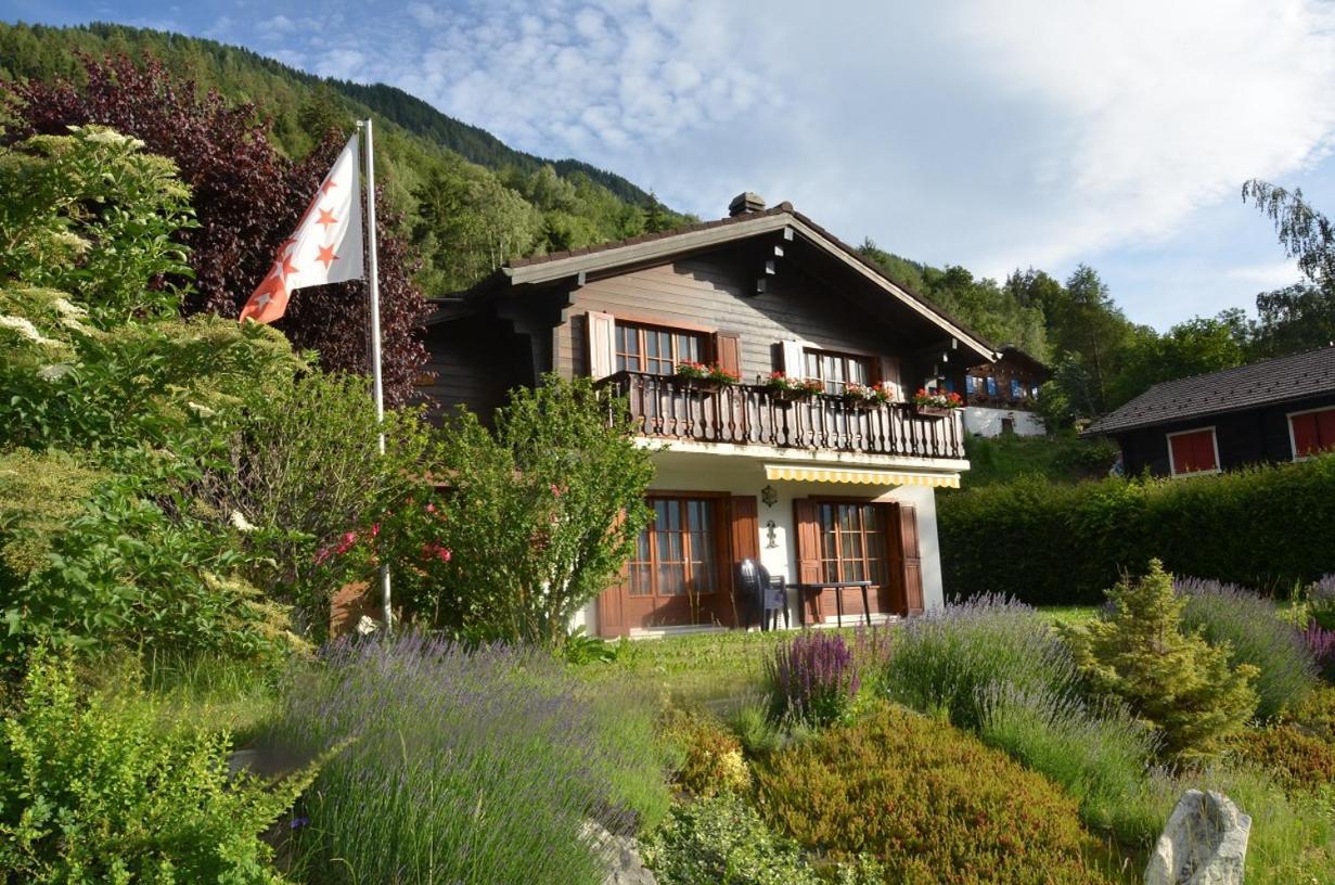 Chalet Le Colinet Villa Rechy Esterno foto